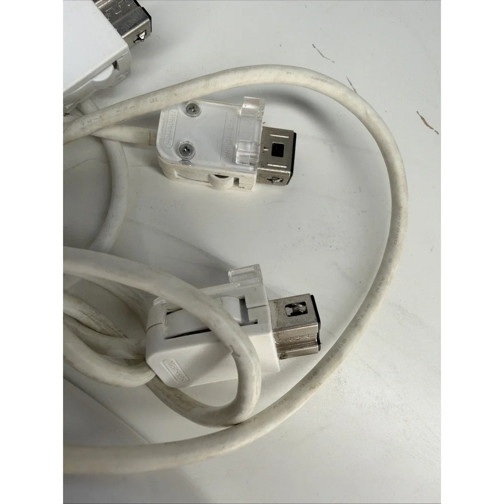 OFFICIAL‎ Nintendo Lot of 4 Wii Nunchuck White (NOT TESTED) Game Controller